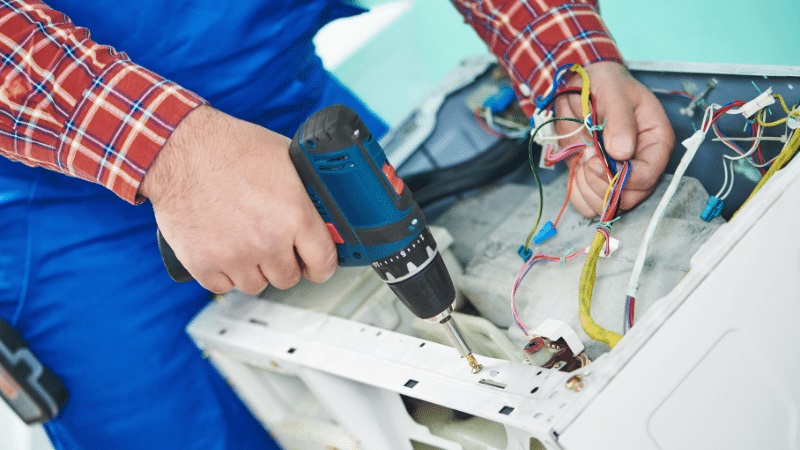Kandıra Mitsubishi Mitsubishi çamaşır makinesi kart tamiri – Su almama arızası orijinal parça ile giderildi. - Teknik servis örneği